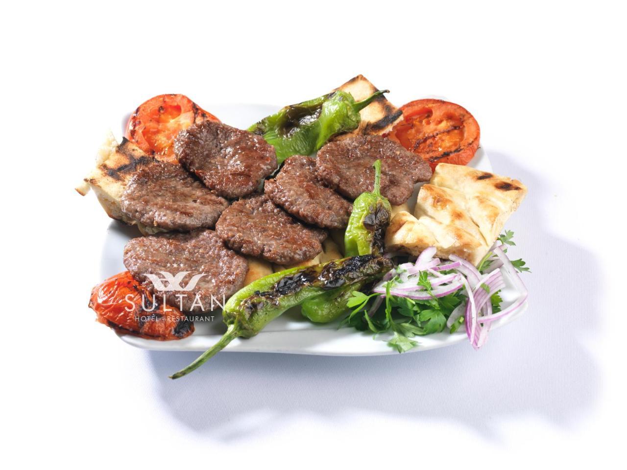 Sultan Hotel-Restaurant-Bistro ซิวาส ภายนอก รูปภาพ